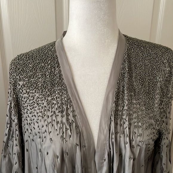 Elizabeth and James Beaded Silver/Gray Blouse - Picture 3 of 12